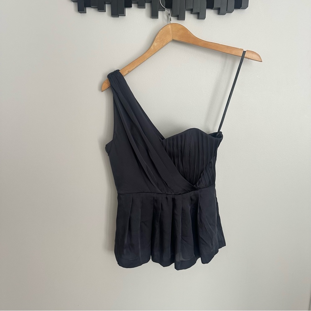 Club Monaco Black One-Shoulder Blouse